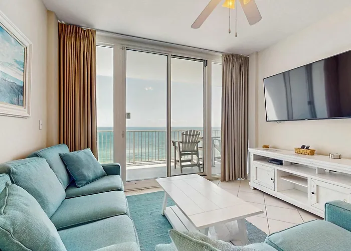 Bright Beachfront W Private Balcony Zero-entry Pool Gym & Hot Tub Holiday home