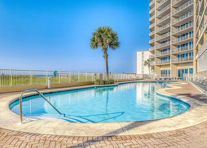 Holiday home Bright Beachfront W Private Balcony Zero-entry Pool Gym & Hot Tub Gulf Shores